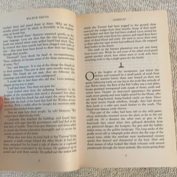 📚2/$6  🎁Assegai #13 in the Courtney Series - Picture 10 of 11